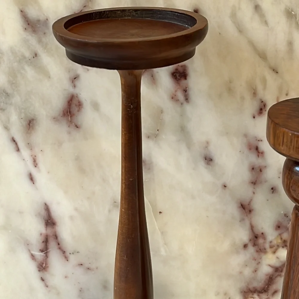 Pair of old wood candle holders - Picture 6 of 12